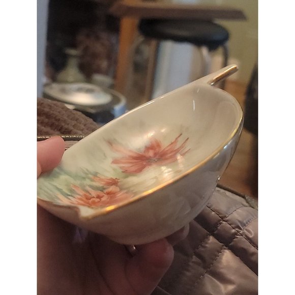 Handpainted And Signed J. Kirby 1967 Limoges Dresser Tray Charger Poinsettia - Picture 9 of 10